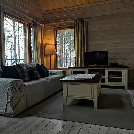 Patalaiska Cottage With Private Beach ルオコラハティ エクステリア 写真