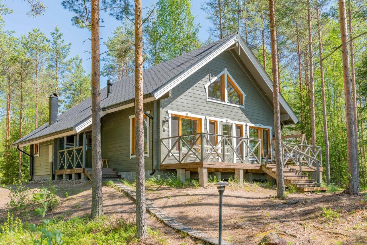 Patalaiska Cottage With Private Beach ルオコラハティ エクステリア 写真