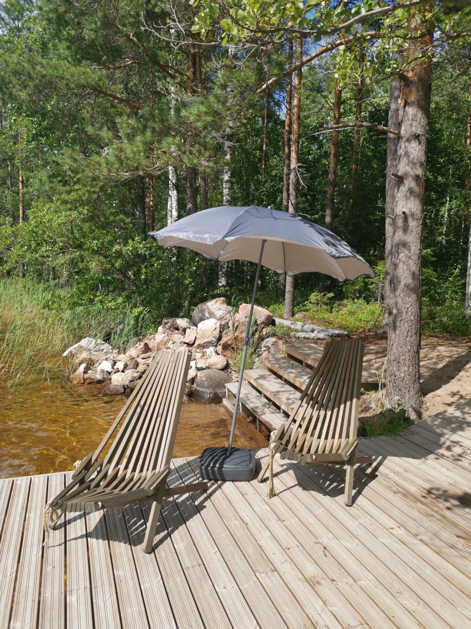 Patalaiska Cottage With Private Beach ルオコラハティ エクステリア 写真